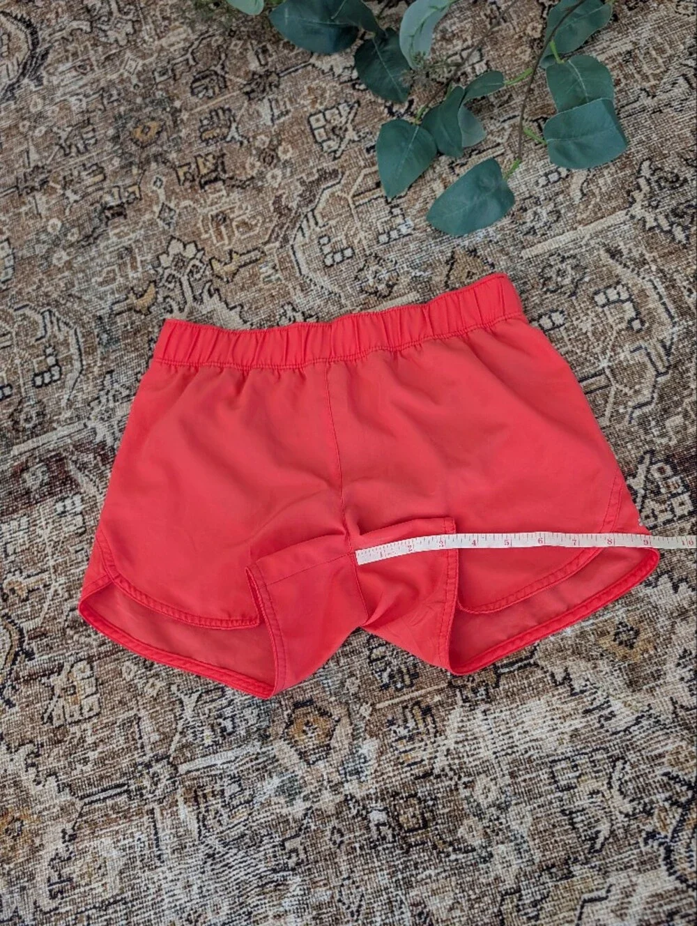 Old Navy Activewear shorts XL